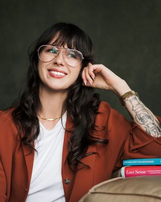 Photo of Brittany MacCartney, Registered Psychotherapist (Qualifying), RCC, MCP, CHST