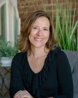 Photo of Diana Marinaro, Clinical Social Work/Therapist, LCSW