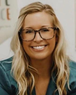 Photo of Bailee Chilman, Mental Health Counselor, MA, LMHC, LPAT, ATR-BC, PMH-C