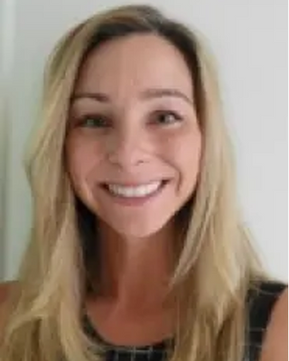 Photo of Kari Envik, MSN, AGACNP