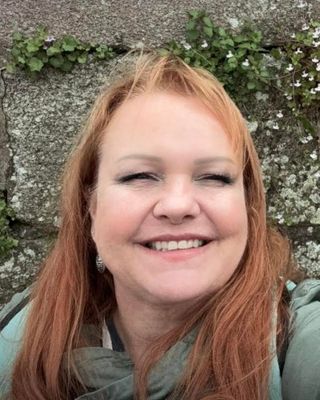 Photo of Cammy Notarianni, Counselor, CMHC
