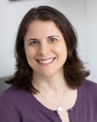 Photo of Alisa Kamis-Brinda, Clinical Social Work/Therapist, LCSW, LCADC