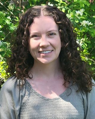 Photo of Dr. Emma Westra, Psychologist, PhD, LP