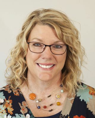 Photo of Annette Arms, LPC, Licensed Professional Counselor