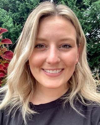 Photo of Lauren Hoffman, Pre-Licensed Professional, MS, LPCA