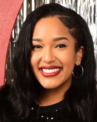 Photo of Jillian Pelzer, Licensed Professional Counselor, MA, LPC