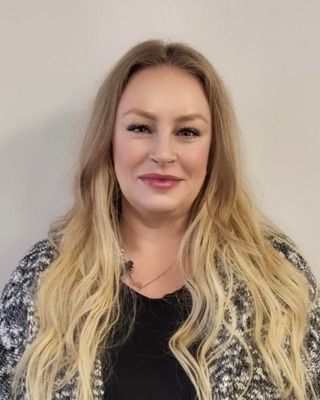 Photo of Ashley Kuhn, Counselor, LCMHCA