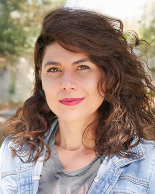 Photo of Lila Galustian, Marriage & Family Therapist, LMFT
