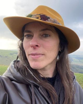 Photo of Yessica Vilar, Psychotherapist, MA, MBABCP
