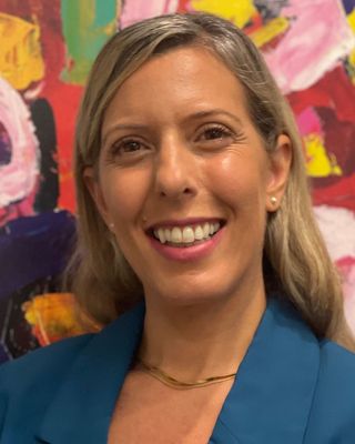 Photo of Manal Azzi, Counsellor, PACFA