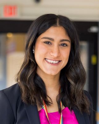 Photo of Chandni Shroff, Clinical Social Work/Therapist, LICSW