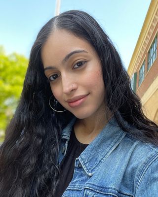 Photo of Fatima Hassan, Pre-Licensed Professional in Silver Spring, MD