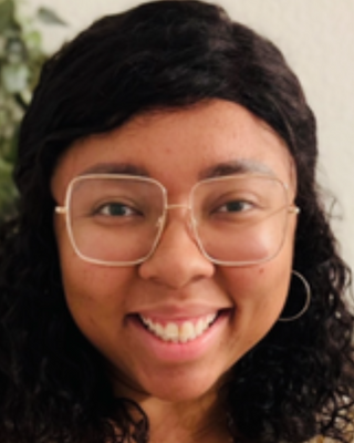 Photo of Victoria Daniels, Licensed Professional Counselor, PMHNP