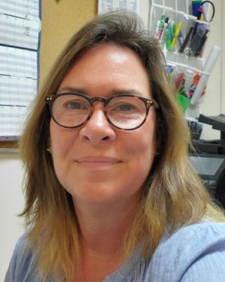 Photo of Lisa Phillips, Art Therapist in Long Beach, NY