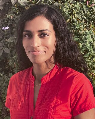 Photo of Priyanka Pathak, Associate Clinical Social Worker in West Sacramento, CA