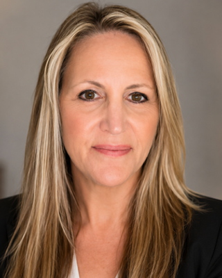 Photo of Julia Compher, Pre-Licensed Professional, RIC