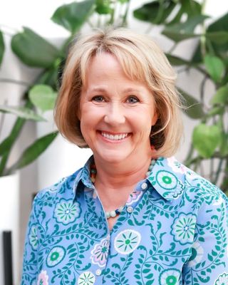 Photo of Denise Maxwell, Licensed Professional Counselor, MA, LPC, RPT