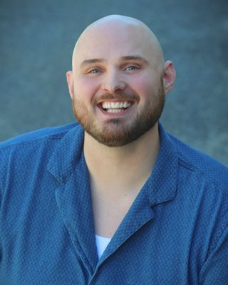 Photo of Aaron Shown, Clinical Social Work/Therapist, MSW, LSW