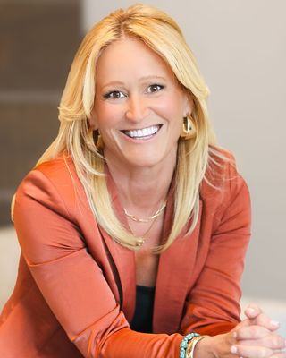 Photo of Ashley Vernon Bischoff, Licensed Professional Counselor, LPC, NBCC