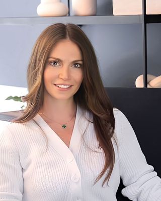 Photo of Jacqueline Fidelman, Professional Counselor Associate, LPCA, LMHCA