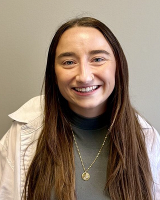 Photo of Darby Roth, Clinical Social Work/Therapist, MSW, LSW