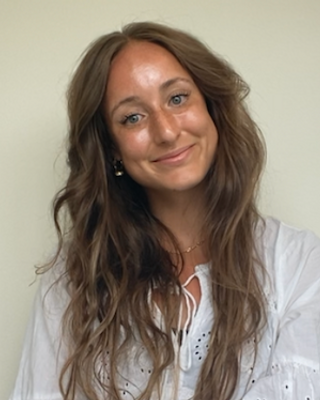 Photo of Lauren Vanee, Clinical Social Work/Therapist, LICSWA, CSWPIP