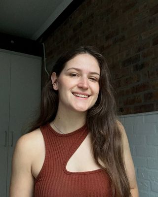 Photo of Jeri-Anne Mendes, General Counsellor, BSocSci Hons, ASCHP Specialist Wellness Counsellor