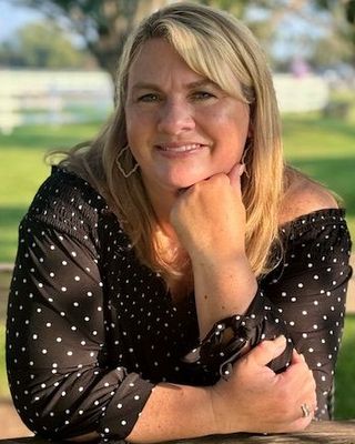 Photo of Alicia Mirabelli, Clinical Social Work/Therapist, LCSW
