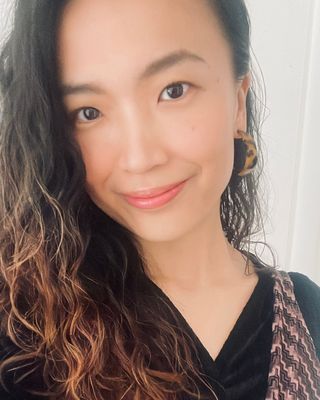 Photo of Gloria Guo, Social Worker, MA, AMHSW