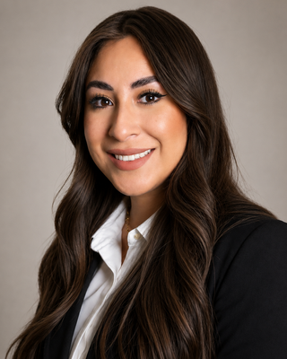 Photo of Linnette Casares, Licensed Professional Counselor Associate, LPC-A