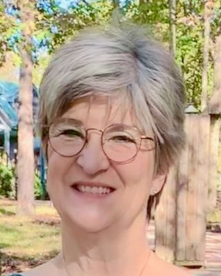 Photo of Marian Lin Mondy, Clinical Social Work/Therapist, MSW, LCSW