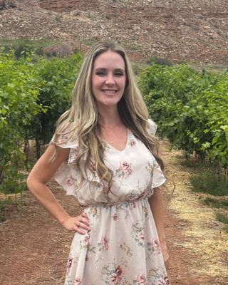 Photo of Danielle D. Thurman - Roots and Wings Family Therapy, Marriage & Family Therapist, LMFT