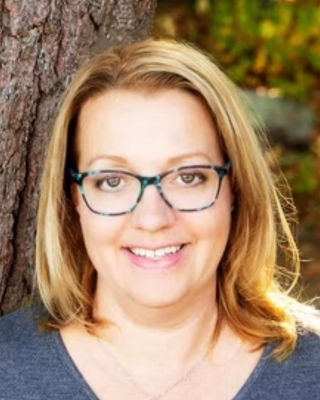 Photo of Corrine Potter, Psychiatric Nurse Practitioner, PMHNP