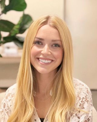 Photo of Cassidy Lambert, Pre-Licensed Professional, APCC