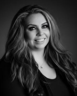 Photo of Sarah Mundy-Russell, Psychiatric Nurse Practitioner, PMHNP
