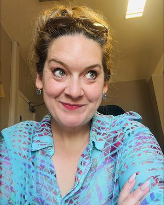 Photo of Hayley Johnson, Psychotherapist, PsychD, UKCP Trainee