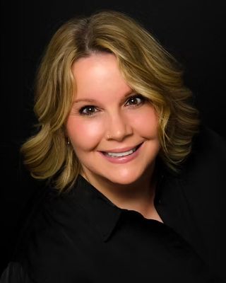 Photo of Sara Snitker, Clinical Social Work/Therapist, LISW