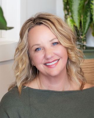 Photo of Alicia Barrett, Marriage & Family Therapist Associate, MA, LMFTA