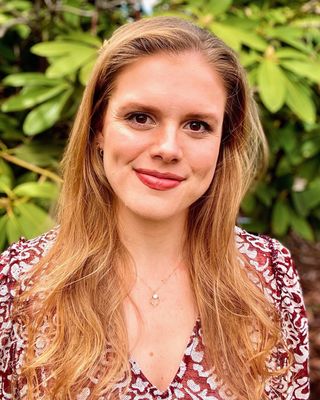 Photo of Alli Fisher, Counselor in Everett, WA
