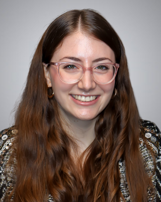 Photo of Shannon Bucciarelli, Psychiatric Nurse Practitioner, MSN, PMHNP, B-C