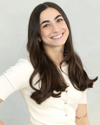 Photo of Alexandra Toste, Registered Psychotherapist (Qualifying), MACP, BASc