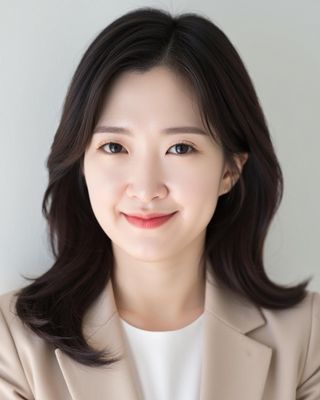Photo of Jihee Hong, Psychologist, PhD