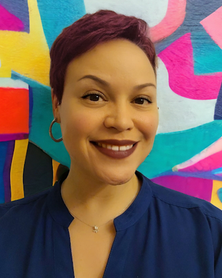 Photo of Tylynn Cofer - Tylynn Cofer - Trauma And Burnout Specialist, Clinical Social Work/Therapist, LCSW