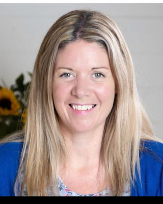Photo of sandra Willis, Counsellor, MBACP
