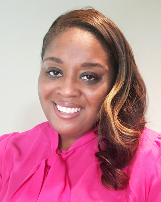 Photo of Shannon Hill, Clinical Social Work/Therapist, LICSW