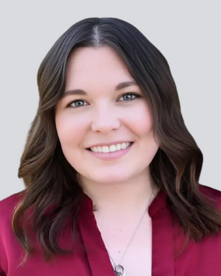 Photo of Alyssa Weller, Marriage & Family Therapist, LMFT