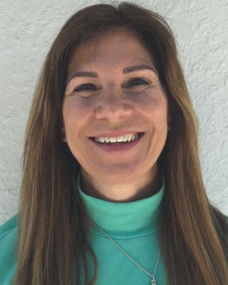 Photo of Karen Murray, Registered Clinical Social Worker Intern in Fort Myers, FL
