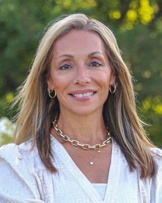 Photo of Fran Tierney, Counselor, MA, LCPC