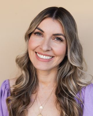 Photo of Dr. Cassidy Freitas, Marriage & Family Therapist, PhD, LMFT