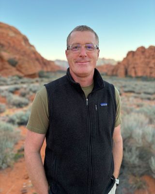 Photo of Justin K Stum, Marriage & Family Therapist, LMFT, EMDR, ART